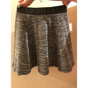 black skater girl skirt